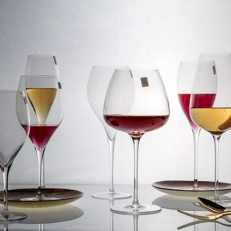 Z1872 White Wine Grace Set of 2